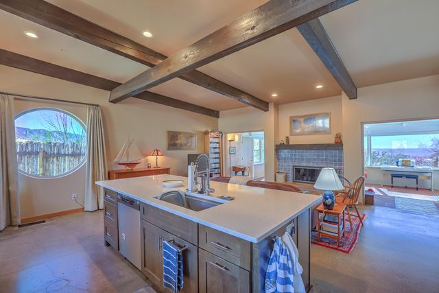 726 Tramway Lane NE 24, Albuquerque, NM 87122