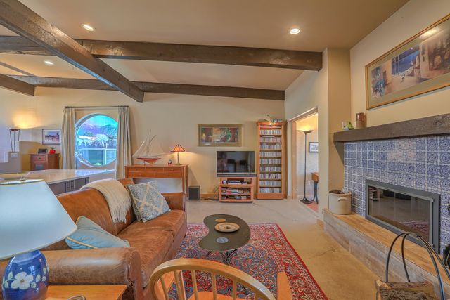 726 Tramway Lane NE 24, Albuquerque, NM 87122