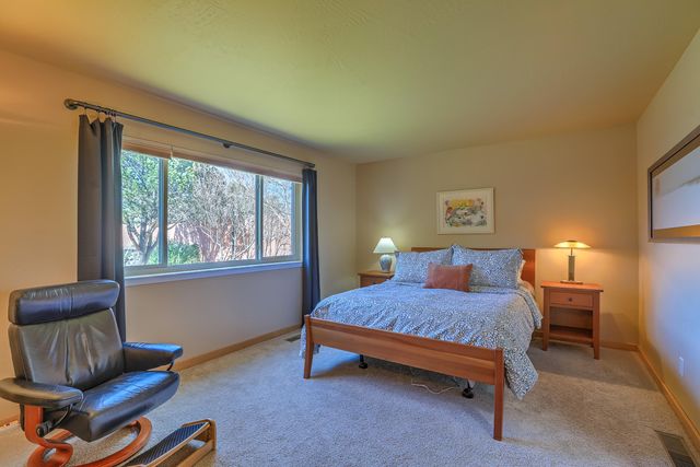 726 Tramway Lane NE 24, Albuquerque, NM 87122