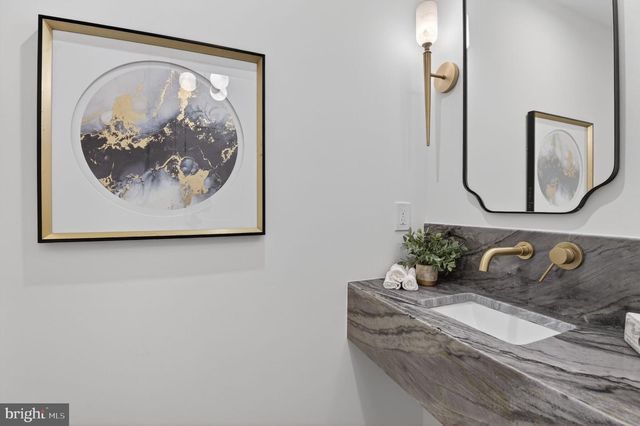 3637 TILDEN ST NW, Washington, DC 20008