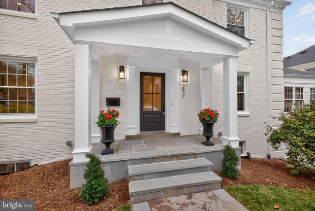 3637 TILDEN ST NW, Washington, DC 20008