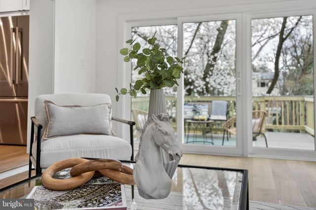 3637 TILDEN ST NW, Washington, DC 20008