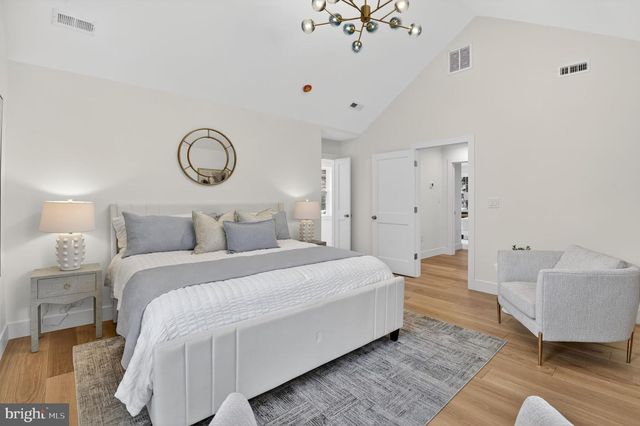 3637 TILDEN ST NW, Washington, DC 20008