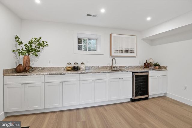 3637 TILDEN ST NW, Washington, DC 20008