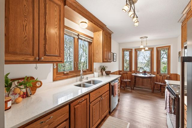 5740 Rosewood Lane N, Plymouth, MN 55442