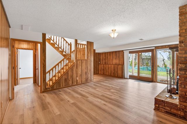 5740 Rosewood Lane N, Plymouth, MN 55442