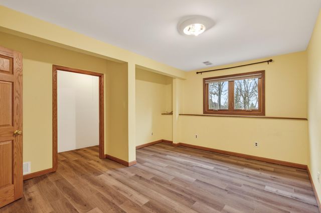 5740 Rosewood Lane N, Plymouth, MN 55442