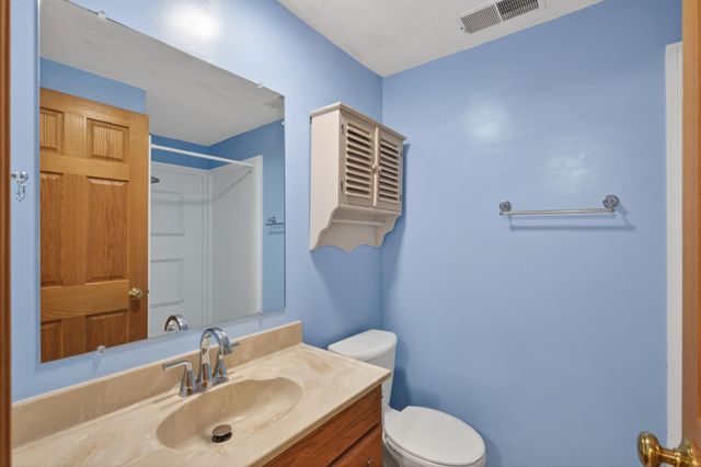 5740 Rosewood Lane N, Plymouth, MN 55442