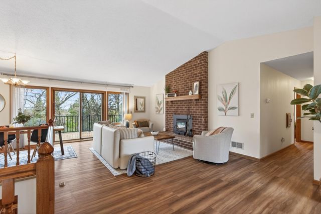 5740 Rosewood Lane N, Plymouth, MN 55442