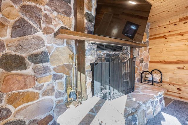 1194 Gale Court, Wisconsin Dells, WI 53965