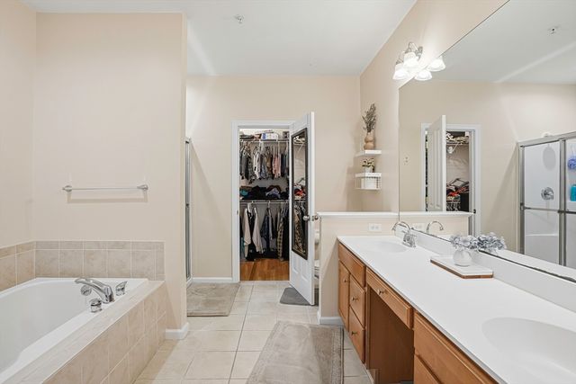 91 Buttercup Ln 91, Grafton, MA 01560