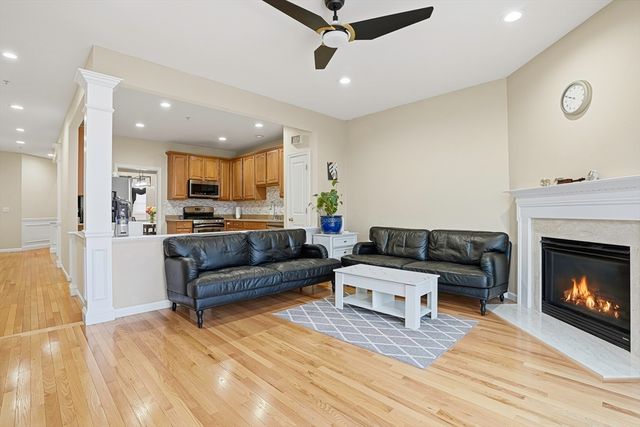 91 Buttercup Ln 91, Grafton, MA 01560