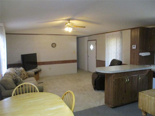 356 White Oak Cove, Onalaska, TX 77360