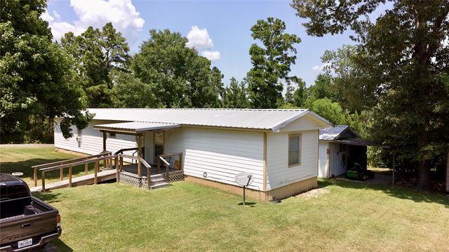 356 White Oak Cove, Onalaska, TX 77360