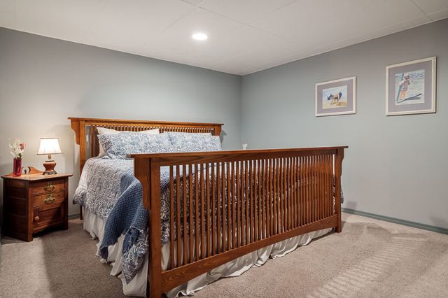 11948 SOUTHGATE Road, Roscoe, IL 61073