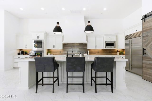 20190 E SUNSET Court, Queen Creek, AZ 85142