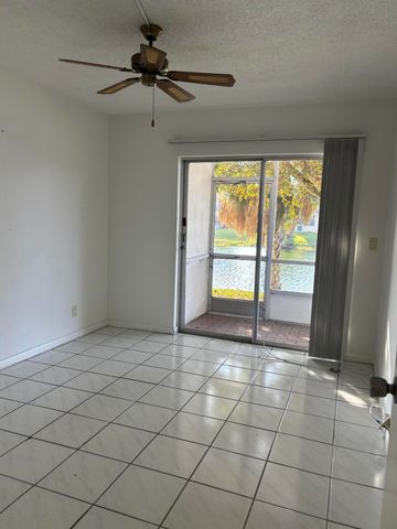 75 Sheffield D, West Palm Beach, FL 33417