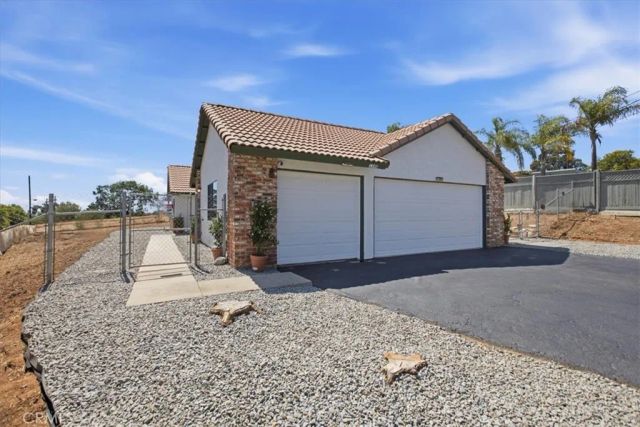 1340 Via Feliz, Fallbrook, CA 92028