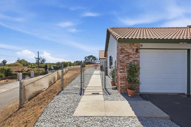 1340 Via Feliz, Fallbrook, CA 92028