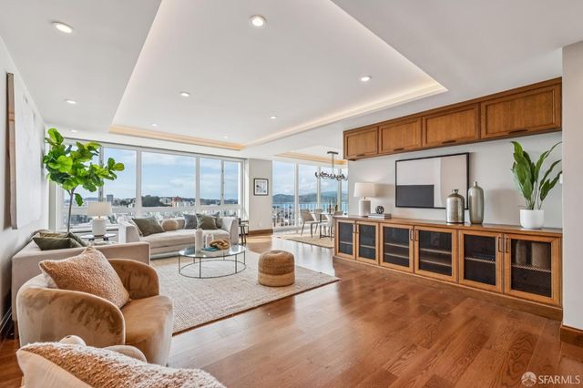1200 California Street 16B, San Francisco, CA 94109