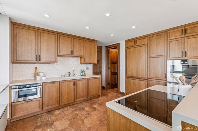 1200 California Street 16B, San Francisco, CA 94109