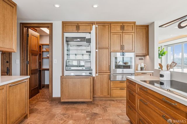 1200 California Street 16B, San Francisco, CA 94109