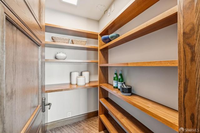 1200 California Street 16B, San Francisco, CA 94109