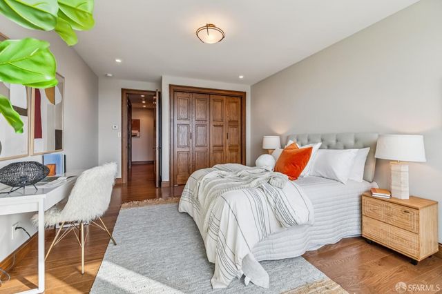 1200 California Street 16B, San Francisco, CA 94109