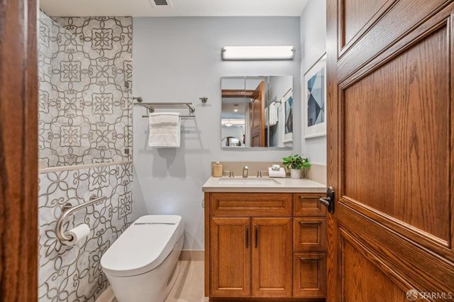 1200 California Street 16B, San Francisco, CA 94109