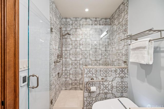 1200 California Street 16B, San Francisco, CA 94109