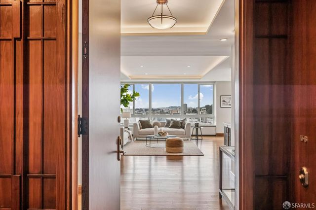1200 California Street 16B, San Francisco, CA 94109