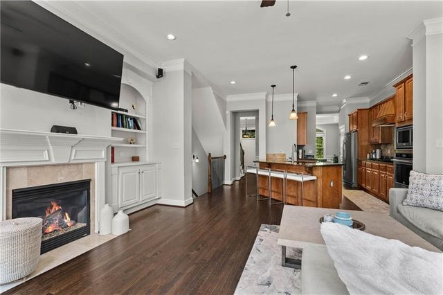 934 Telfair Close, Sandy Springs, GA 30350