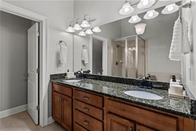 934 Telfair Close, Sandy Springs, GA 30350