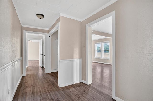 320 N 2nd Street, Jacksboro, TX 76458