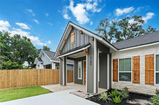 7038 Smilax Street A, Houston, TX 77088