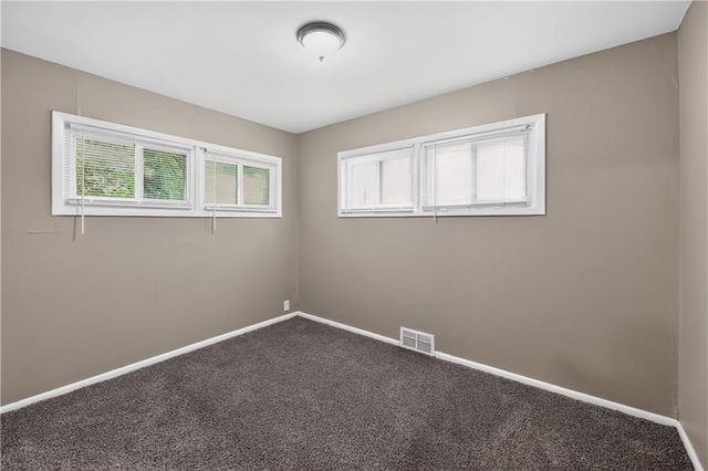 11200 Bristol Terrace, Kansas City, MO 64134