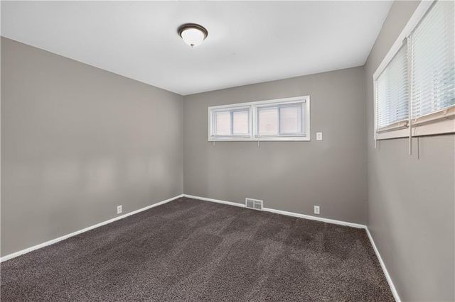 11200 Bristol Terrace, Kansas City, MO 64134