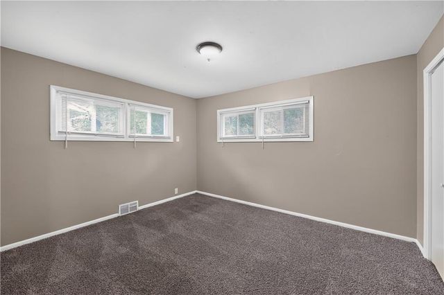 11200 Bristol Terrace, Kansas City, MO 64134