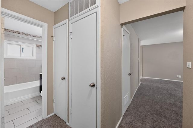 11200 Bristol Terrace, Kansas City, MO 64134