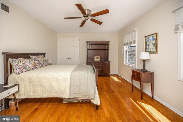 35 RADCLIFF DR, Doylestown, PA 18901