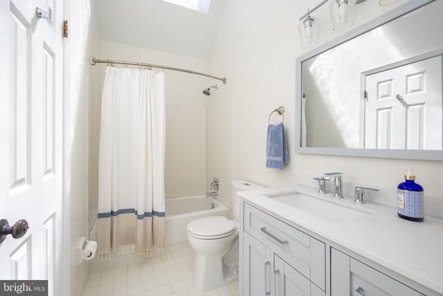 35 RADCLIFF DR, Doylestown, PA 18901