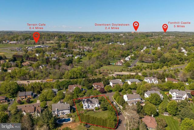 35 RADCLIFF DR, Doylestown, PA 18901