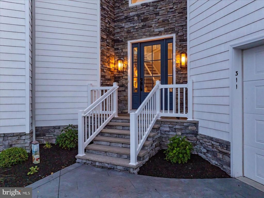 Image 121 of property listing at 311 S HERON GULL CT, Ocean City, MD 21842