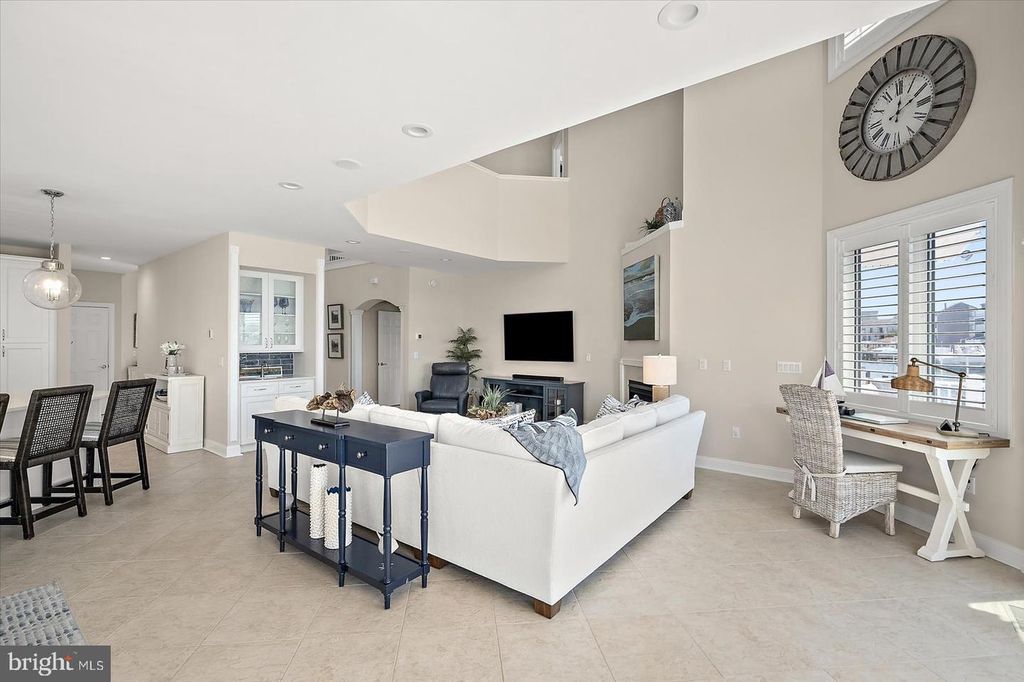 Image 19 of property listing at 311 S HERON GULL CT, Ocean City, MD 21842