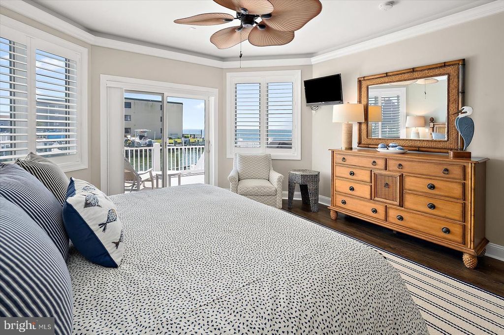 Image 43 of property listing at 311 S HERON GULL CT, Ocean City, MD 21842
