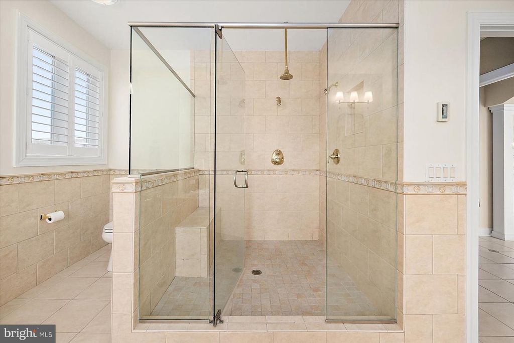 Image 50 of property listing at 311 S HERON GULL CT, Ocean City, MD 21842