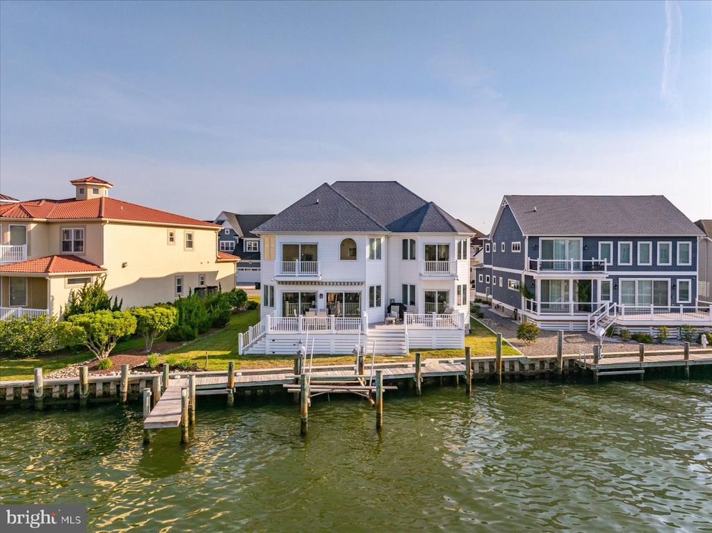 Image 99 of property listing at 311 S HERON GULL CT, Ocean City, MD 21842