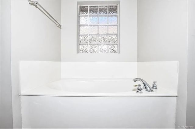 1705 Wales Lane, Bossier City, LA 71111