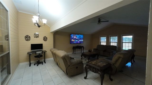 1705 Wales Lane, Bossier City, LA 71111