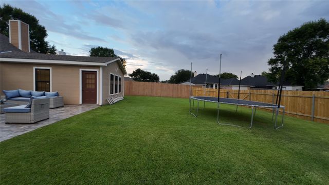 1705 Wales Lane, Bossier City, LA 71111